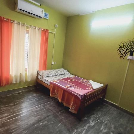 The Palm Bay Beach Residency Varkala Exterior photo